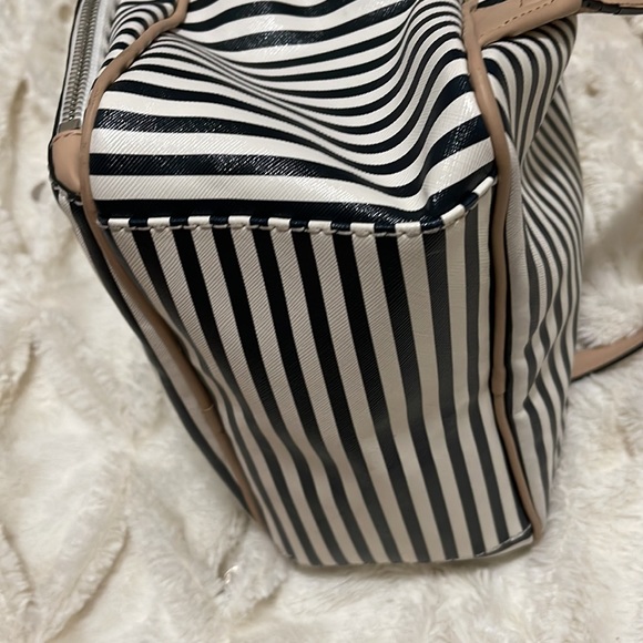 Mini backpack guess main image 6
